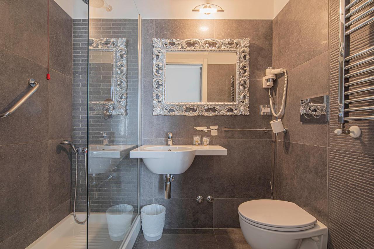 Residenza Castrense 2* Roma