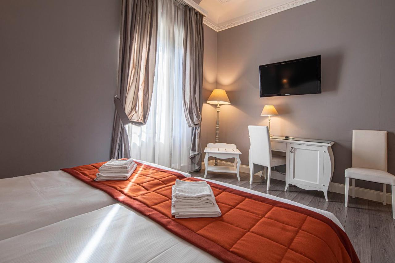 Bed and breakfast Residenza Castrense 2*